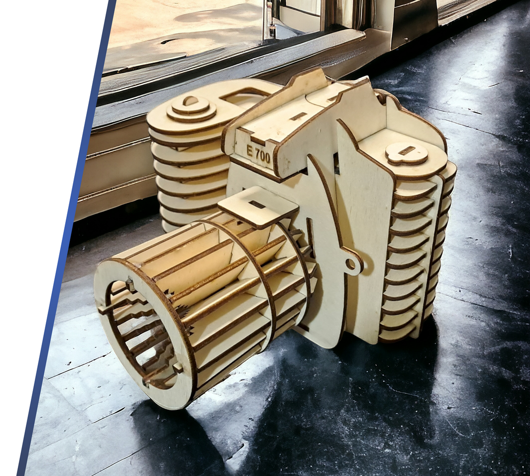 Drveni fotoaparat personalizirani poklon