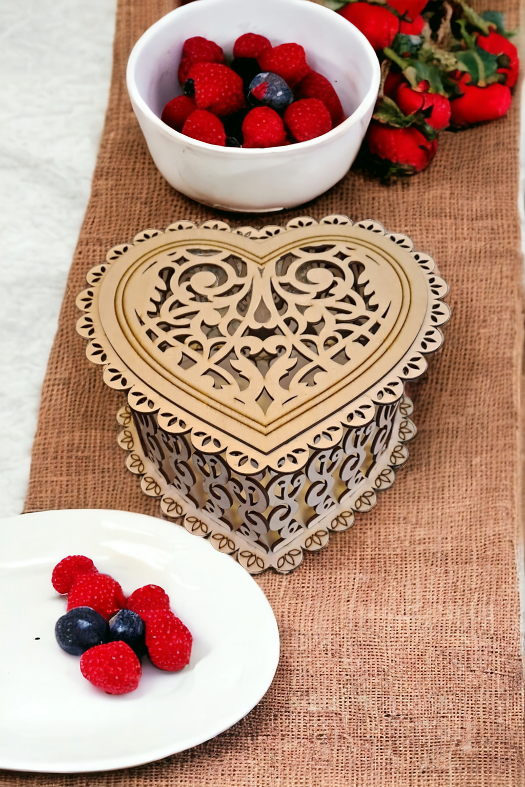 Kutija drveno srce za poklone